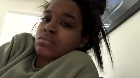 heyyou301990 online show from 10-24-25, 07:32