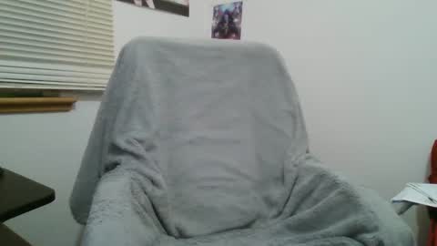 Snapshot of hghdea chatting on 12-30-24, 10:55 Highdea online show from 12-30-24, 10:55