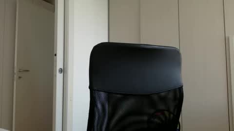 hhombre online show from 01-08-26, 08:49