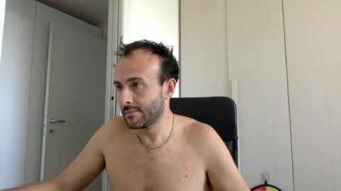 hhombre online show from 07-02-26, 09:26
