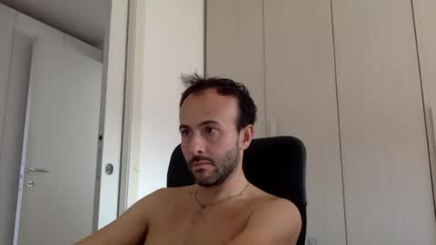 hhombre online show from 07-17-26, 08:32