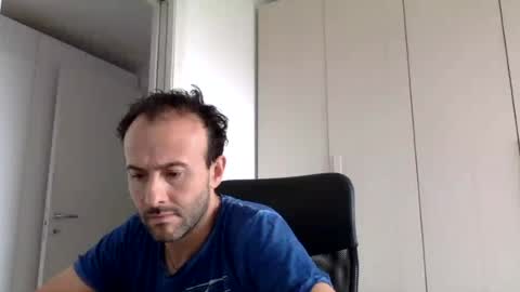 hhombre online show from 07-23-26, 08:12