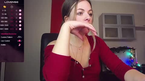 Lina online show from 02-09-25, 11:47