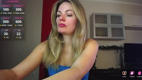 Lina online show from 04-06-26, 08:04