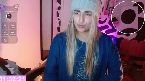 Elora online show from 06-04-26, 12:27