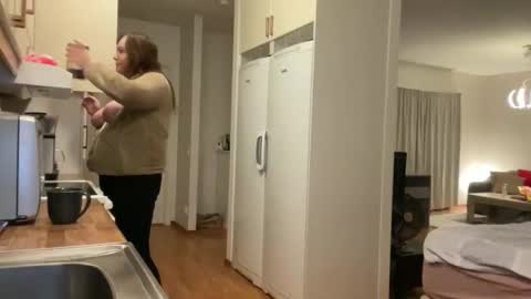 hichemlacoste333 online show from 10-18-25, 12:02