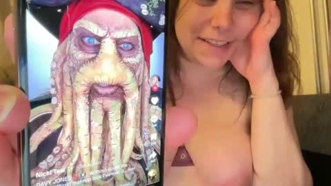 hichemlacoste333 online show from 10-20-25, 12:44