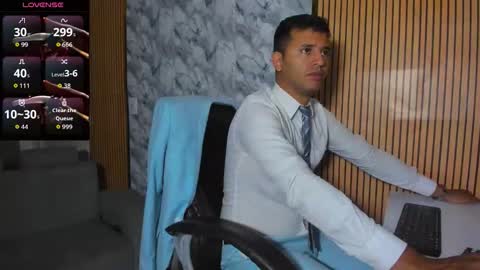 George online show from 12-15-25, 09:57