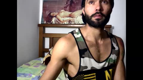 hideonbush online show from 12-01-25, 04:06