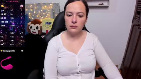 Snapshot of hidianapaola chatting on 01-13-25, 04:19 Diana online show from 01-13-25, 04:19