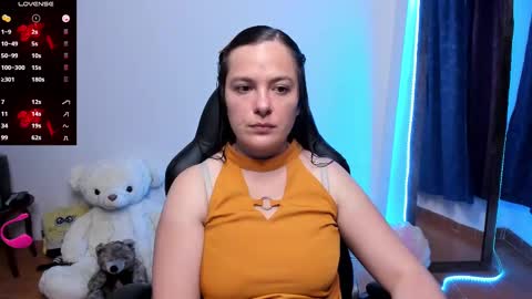 Snapshot of hidianapaola chatting on 02-11-25, 12:17 Diana online show from 02-11-25, 12:17