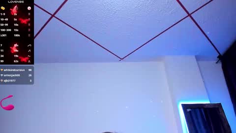 Snapshot of hidianapaola chatting on 02-11-25, 03:18 Diana online show from 02-11-25, 03:18