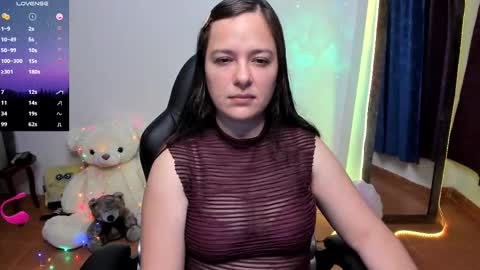Snapshot of hidianapaola chatting on 02-18-25, 12:37 Diana online show from 02-18-25, 12:37