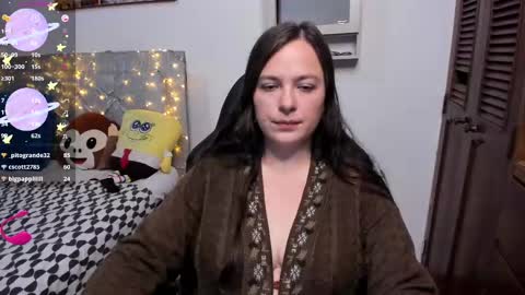Snapshot of hidianapaola chatting on 03-10-25, 04:07 Diana online show from 03-10-25, 04:07