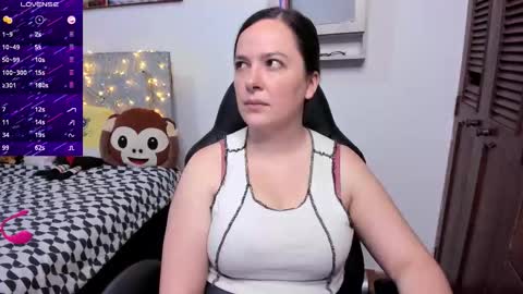 Snapshot of hidianapaola chatting on 10-13-25, 05:24 Diana online show from 10-13-25, 05:24