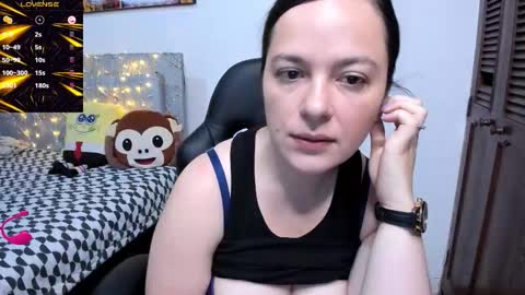 Snapshot of hidianapaola chatting on 10-27-25, 06:01 Diana online show from 10-27-25, 06:01