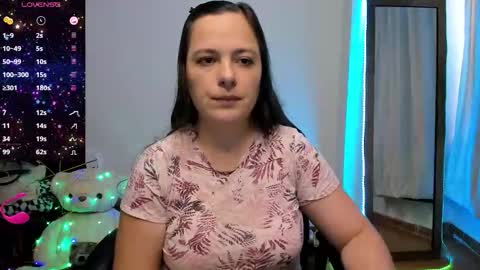 Snapshot of hidianapaola chatting on 02-22-26, 09:02 Diana online show from 02-22-26, 09:02