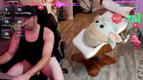 Snapshot of highclass92i chatting on 12-22-25, 04:37 High4This online show from 12-22-25, 04:37