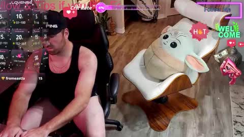 Snapshot of highclass92i chatting on 02-12-26, 09:15 High4This online show from 02-12-26, 09:15