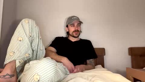Snapshot of highnightz chatting on 05-11-26, 01:44 highnightz online show from 05-11-26, 01:44