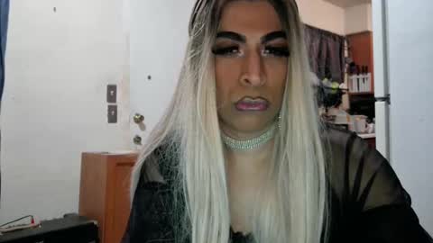 Snapshot of hihheelstranny chatting on 02-01-25, 09:54 hihheelstranny online show from 02-01-25, 09:54