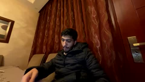 Snapshot of hihi9697 chatting on 03-18-26, 10:29 hihi9697 online show from 03-18-26, 10:29