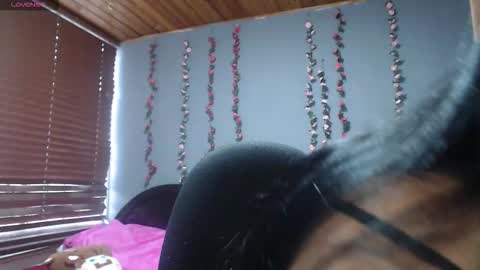 Snapshot of hilari18 chatting on 01-14-26, 10:03 hilaril18 online show from 01-14-26, 10:03