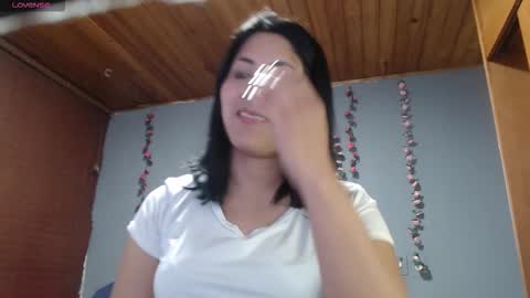 Snapshot of hilari18 chatting on 02-02-26, 12:09 hilaril18 online show from 02-02-26, 12:09