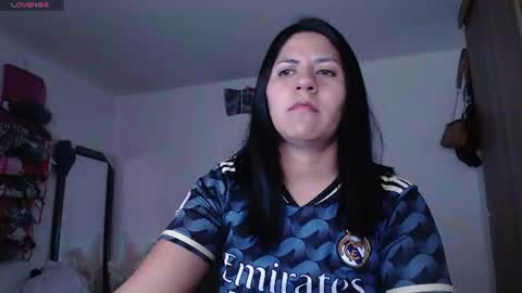 hilaril18 online show from 06-10-26, 11:24
