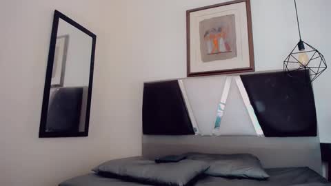 Hilary Avilan online show from 01-27-25, 07:24