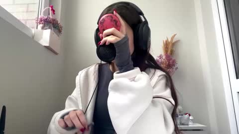 Hi Im Elizabeth online show from 10-15-25, 01:22