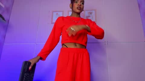 Snapshot of hillary_banks__ chatting on 12-03-24, 06:04 Hillary online show from 12-03-24, 06:04