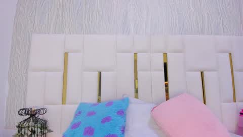 Hillary online show from 12-14-25, 10:42