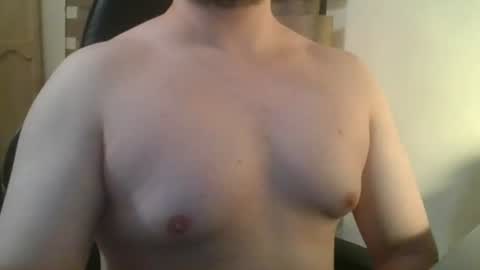 Himbo fox online show from 07-17-26, 04:08