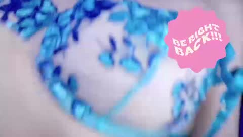 Inori Independent model online show from 09-10-25, 12:32