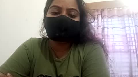 himuhimu22 online show from 10-16-25, 07:31