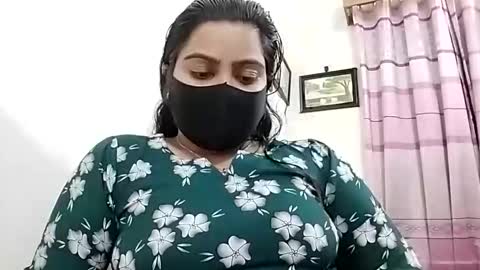 himuhimu22 online show from 12-02-25, 06:36