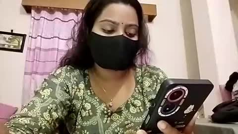 himuhimu22 online show from 04-04-26, 08:50