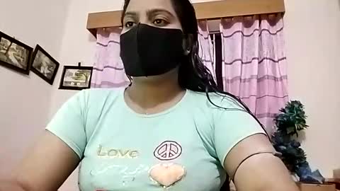 himuhimu22 online show from 05-20-26, 12:22