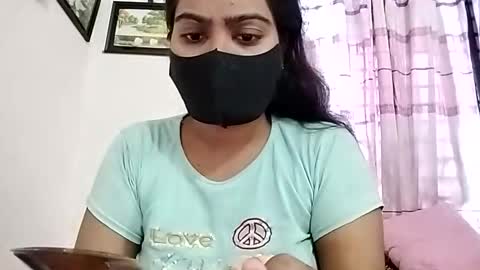 Snapshot of himuhimu22 chatting on 06-11-26, 06:55 himuhimu22 online show from 06-11-26, 06:55