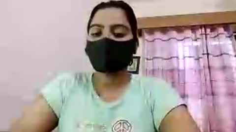 Snapshot of himuhimu22 chatting on 06-12-26, 08:35 himuhimu22 online show from 06-12-26, 08:35