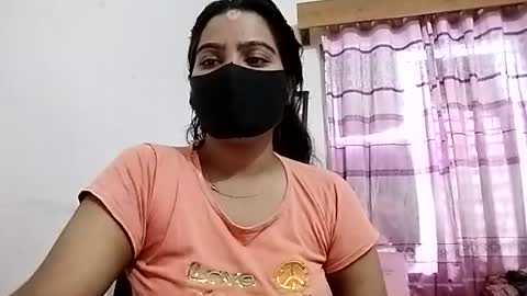 Snapshot of himuhimu22 chatting on 06-25-26, 06:40 himuhimu22 online show from 06-25-26, 06:40
