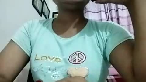 Snapshot of himuhimu22 chatting on 06-29-26, 04:18 himuhimu22 online show from 06-29-26, 04:18