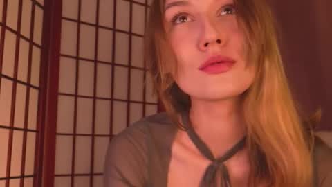 Snapshot of hina_derry_ chatting on 12-22-24, 01:55 Hina online show from 12-22-24, 01:55