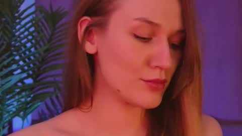 Snapshot of hina_derry_ chatting on 01-13-25, 03:04 Hina online show from 01-13-25, 03:04