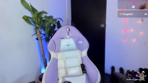 hinata online show from 01-20-25, 11:10