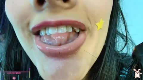 hinata online show from 04-11-26, 03:16