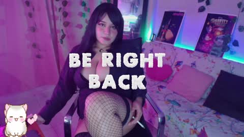 Snapshot of hinata_te3n chatting on 01-18-25, 10:28 violet moon online show from 01-18-25, 10:28