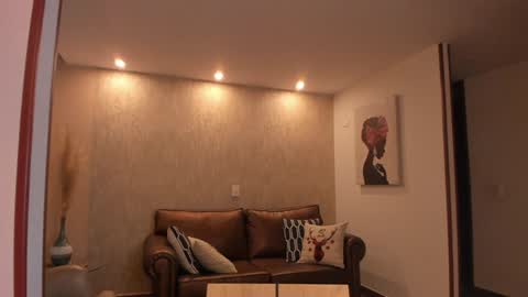 Hinnata online show from 01-30-25, 02:27