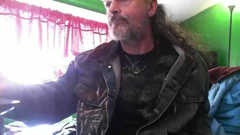 hippiedad333 online show from 03-15-26, 06:36